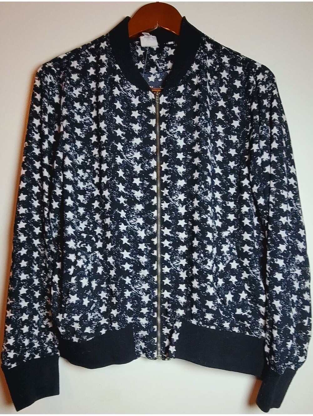 PINK OWL, Black and White Star Pattern Bomber Jacket with Ribbed Cuffs and Hem L